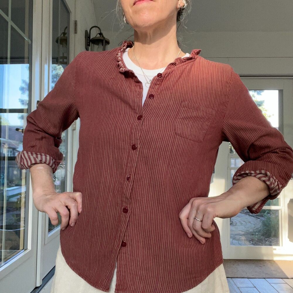 Striped Button Down Shirt with Ruffle Mandarin Collar 100% Cotton Womens Small
